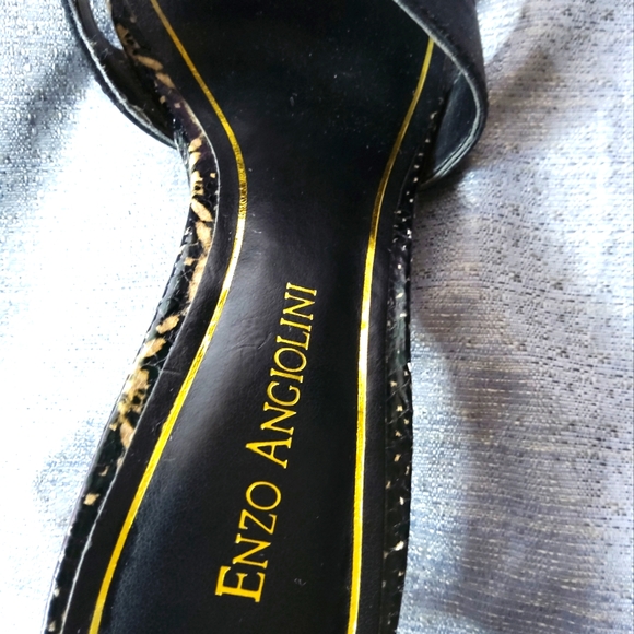 Enzo Angiolini VINTAGE sandal peep toe pumps snake design in gold Italian shoes - Picture 6 of 12